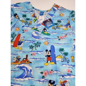 Disney NWT Mickey Mouse Hawaii Surf Scrubs Size M
